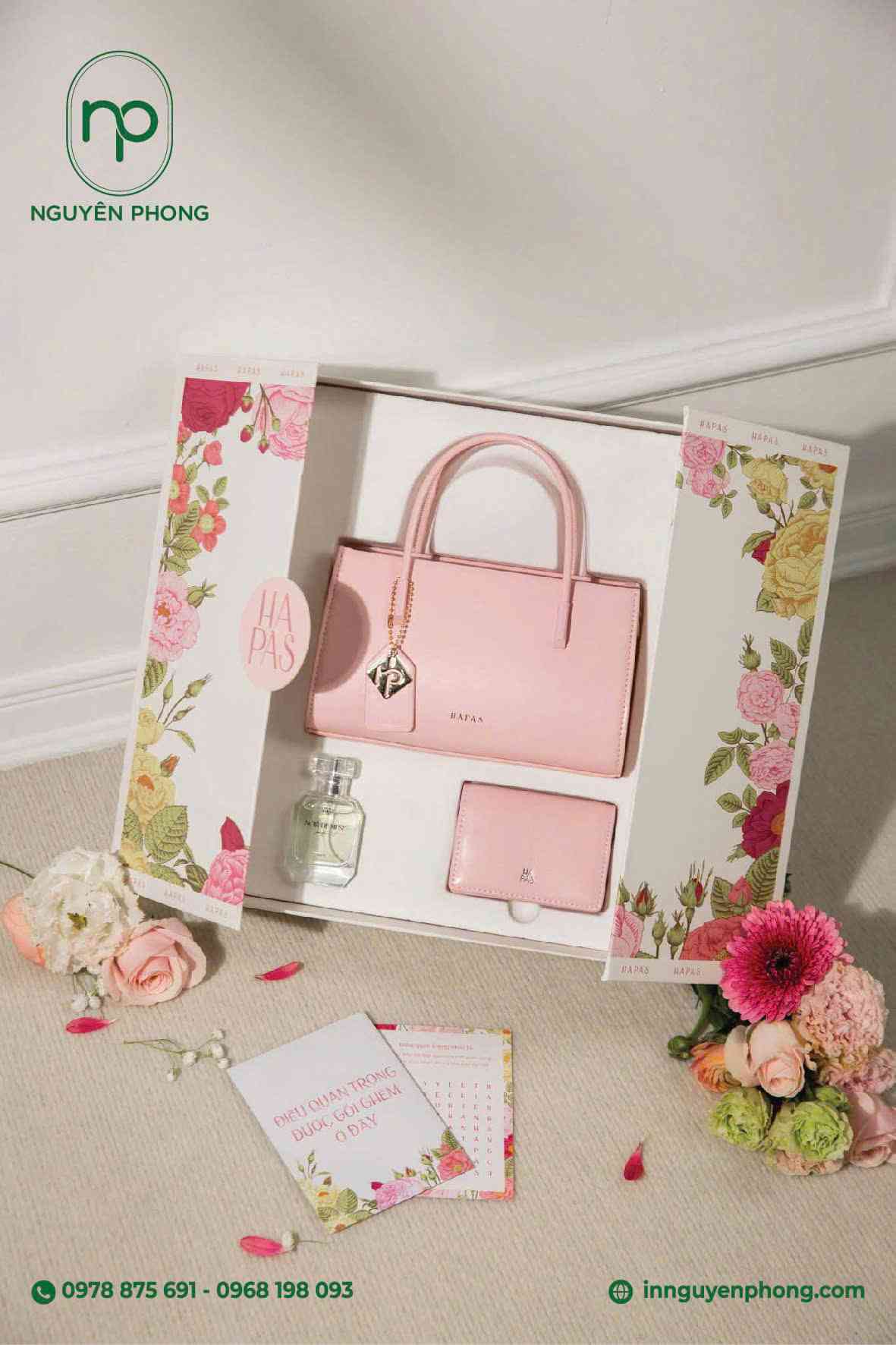 mau-hop-qua-tang-dung-tui-xach-dep